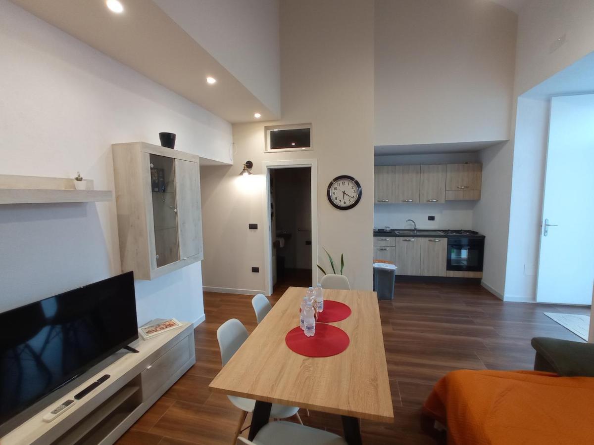 Suites Elifani Trani Exteriör bild